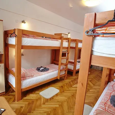 Hostel Smart *